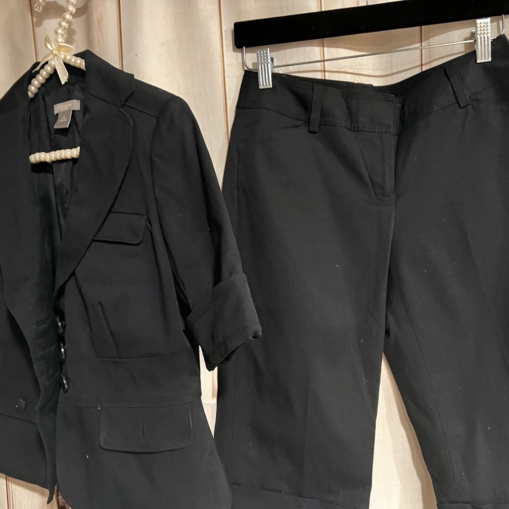 Ann Taylor set size jacket 0P y 2p crop pants - Picture 3 of 5